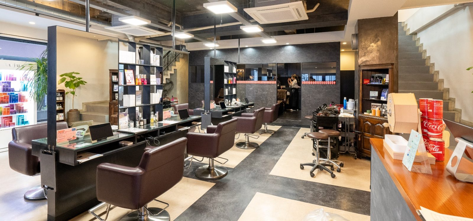 TORIKO 本店 の店内